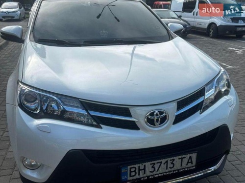 Toyota RAV4 2015