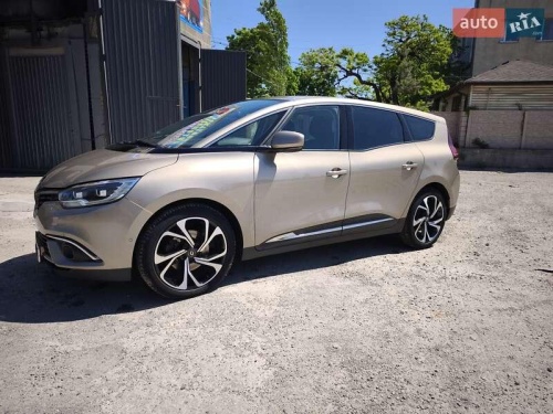 Renault Scenic 2019