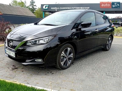 Nissan Leaf 2021