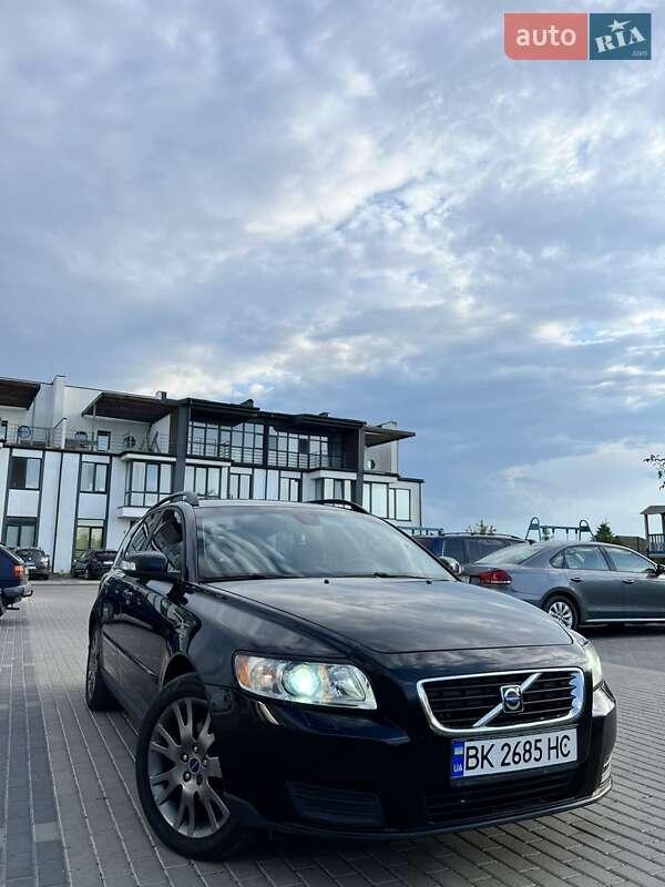 Volvo V50 2009