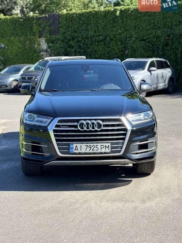 Audi Q7 2015