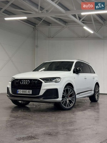 Audi Q7 2021