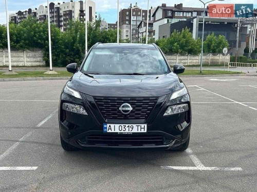 Nissan Rogue 2023