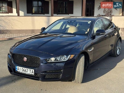 Jaguar XE 2016