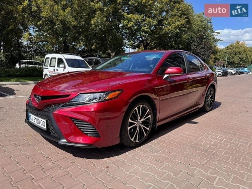 Toyota Camry 2017