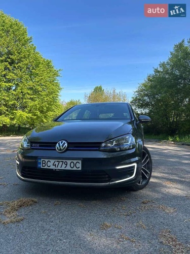 Volkswagen Golf GTE 2015