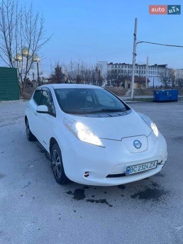 Nissan Leaf 2014