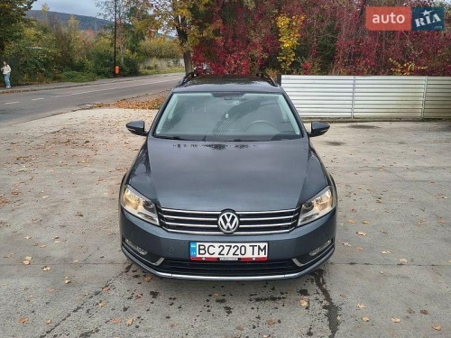 Volkswagen Passat 2011
