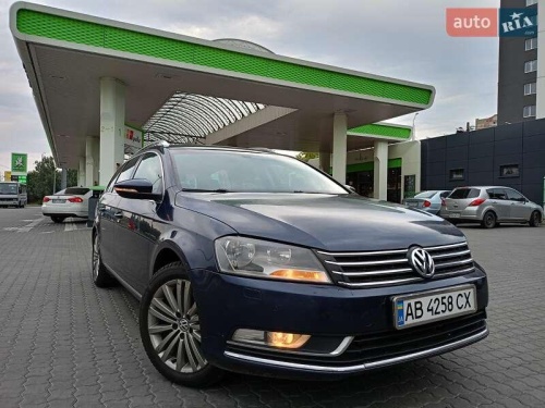 Volkswagen Passat 2011