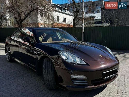 Porsche Panamera 2012