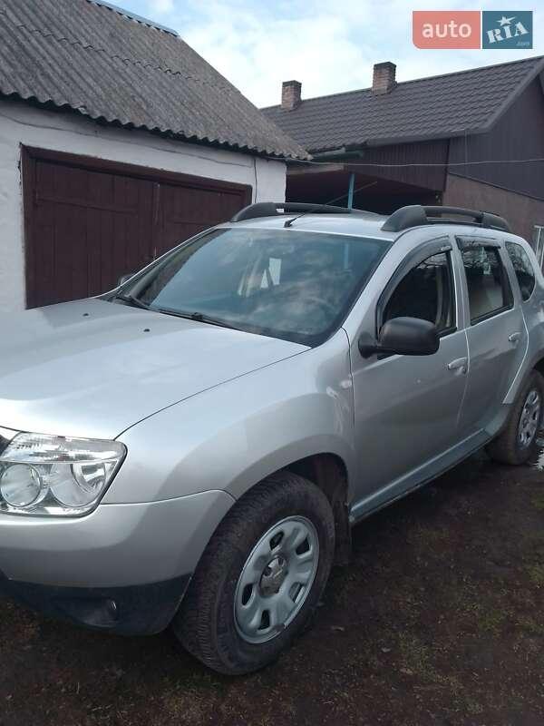 Dacia Duster 2011