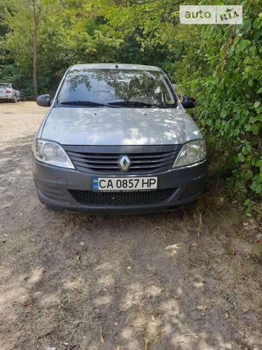 Renault Logan 2012