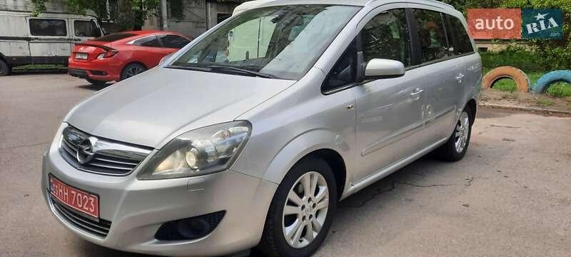 Opel Zafira 2008