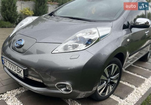 Nissan Leaf 2013