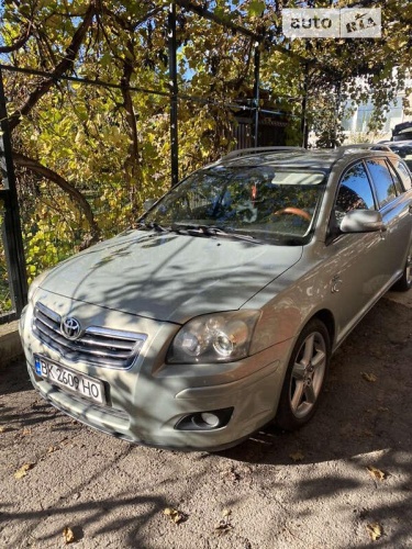 Toyota Avensis 2008