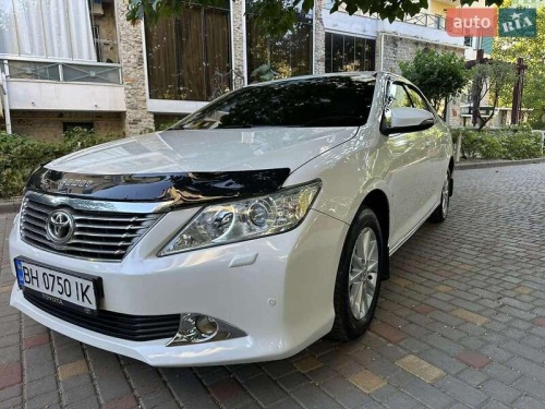 Toyota Camry 2013