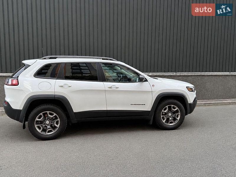 Jeep Cherokee 2019