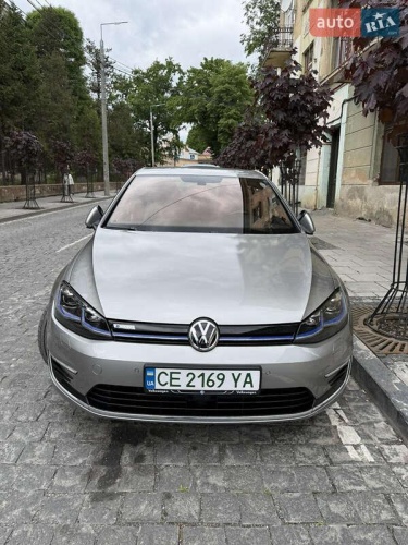 Volkswagen e-Golf 2019