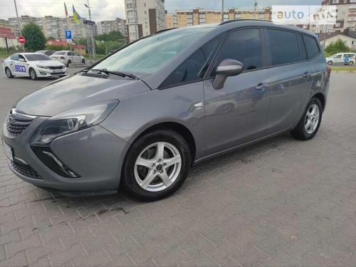 Opel Zafira 2016