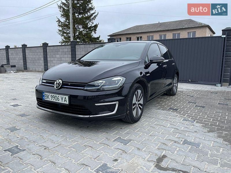 Volkswagen e-Golf 2017