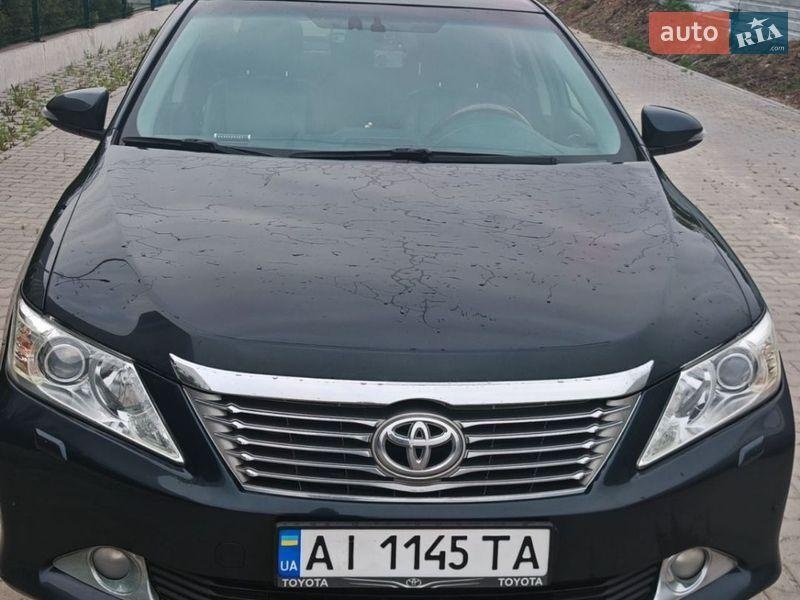Toyota Camry 2014