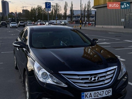 Hyundai Sonata 2011
