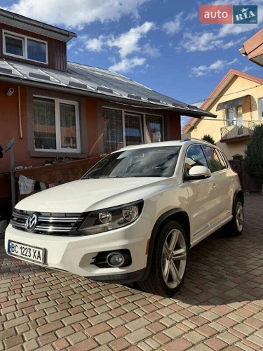 Volkswagen Tiguan 2015