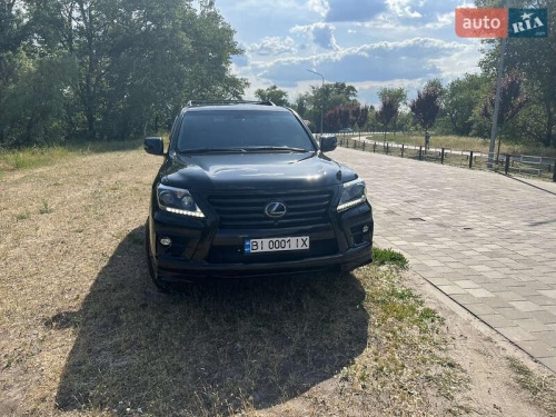 Lexus LX 2015