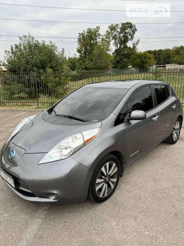 Nissan Leaf 2016