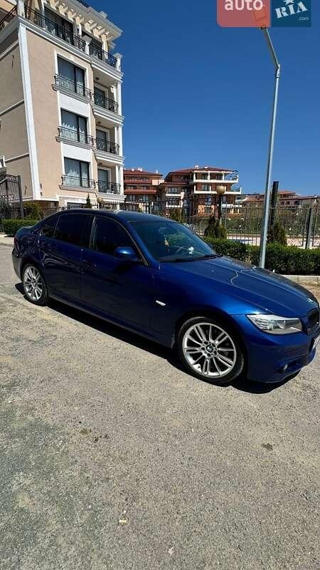 BMW 3 Series 2011
