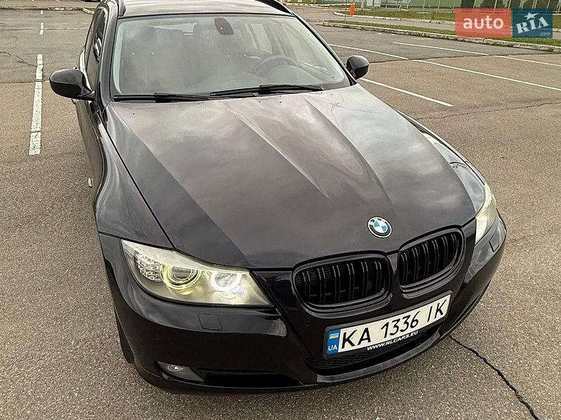 BMW 3 Series 2011