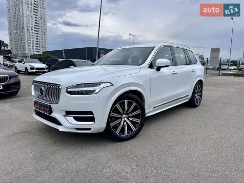 Volvo XC90 2021