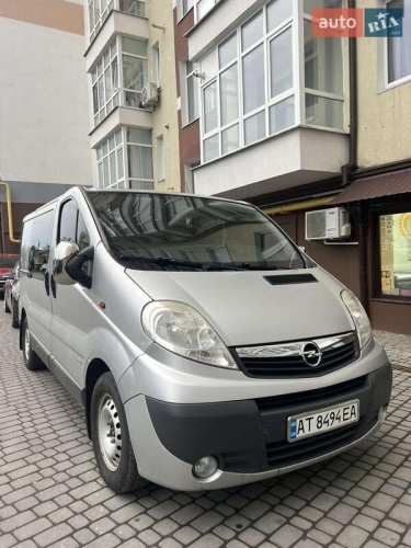 Opel Vivaro 2008