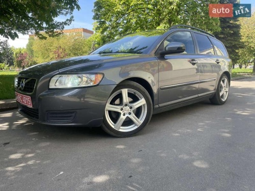 Volvo V50 2011