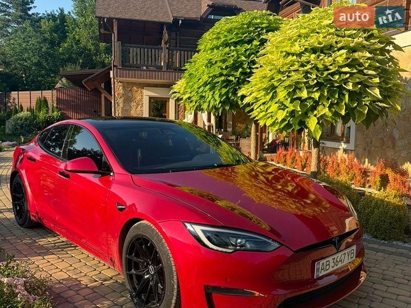 Tesla Model S 2022