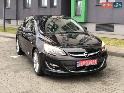 Opel Astra 2014