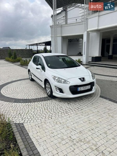 Peugeot 308 2011
