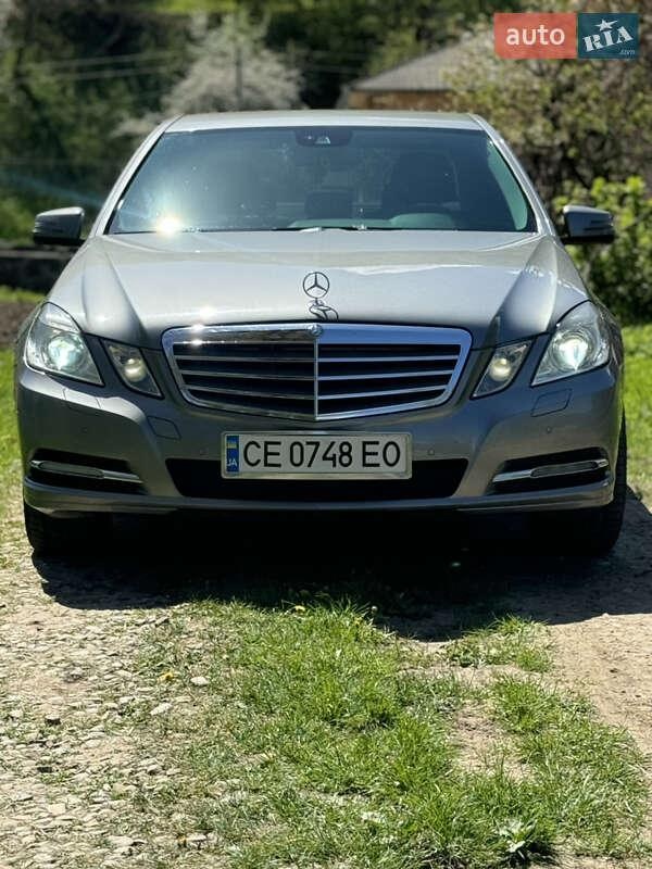 Mercedes-Benz E-Class 2011