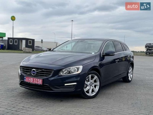 Volvo V60 2015