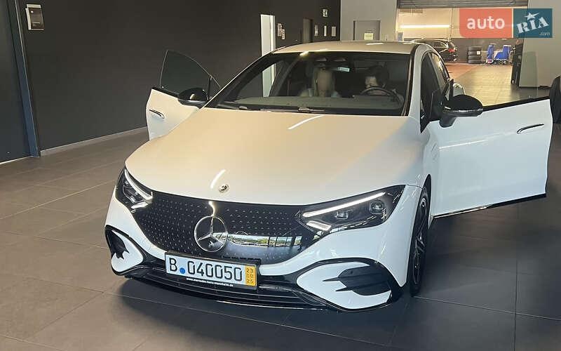 Mercedes-Benz EQE 2024