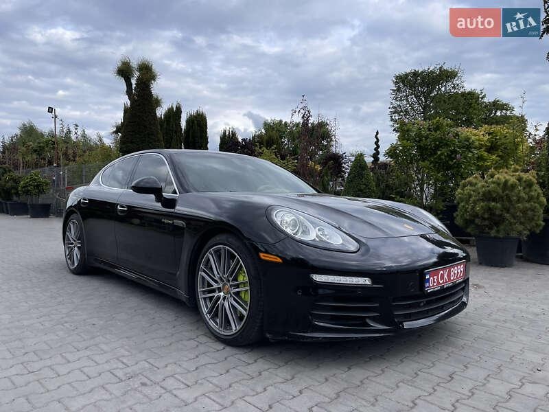 Porsche Panamera 2015