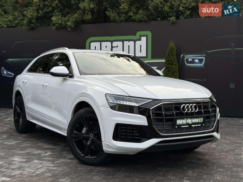 Audi Q8 2023