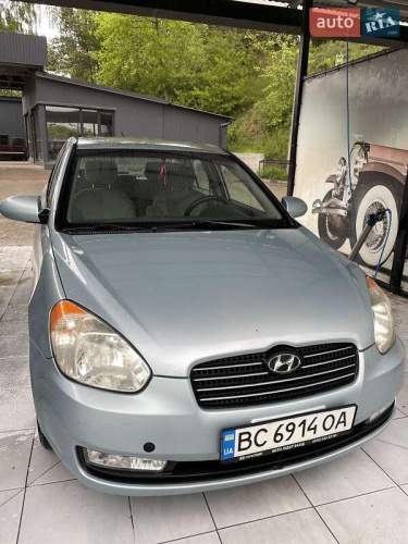 Hyundai Accent 2008
