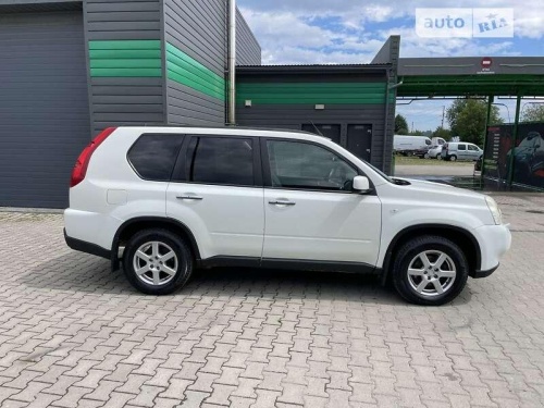 Nissan X-Trail 2010