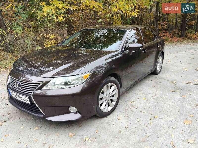 Lexus ES 2012