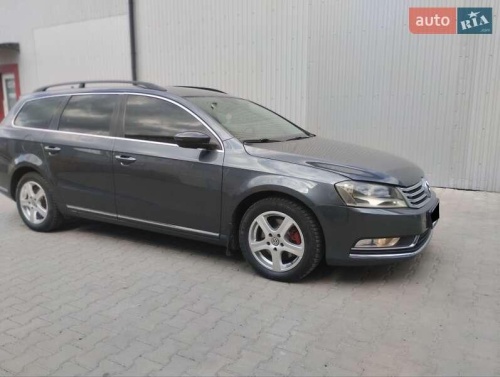 Volkswagen Passat 2011