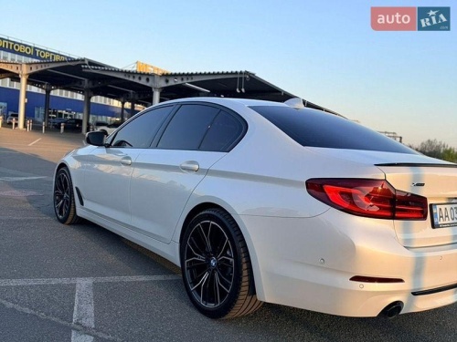 BMW 5 Series 2019