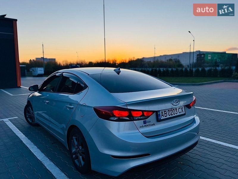 Hyundai Elantra 2016