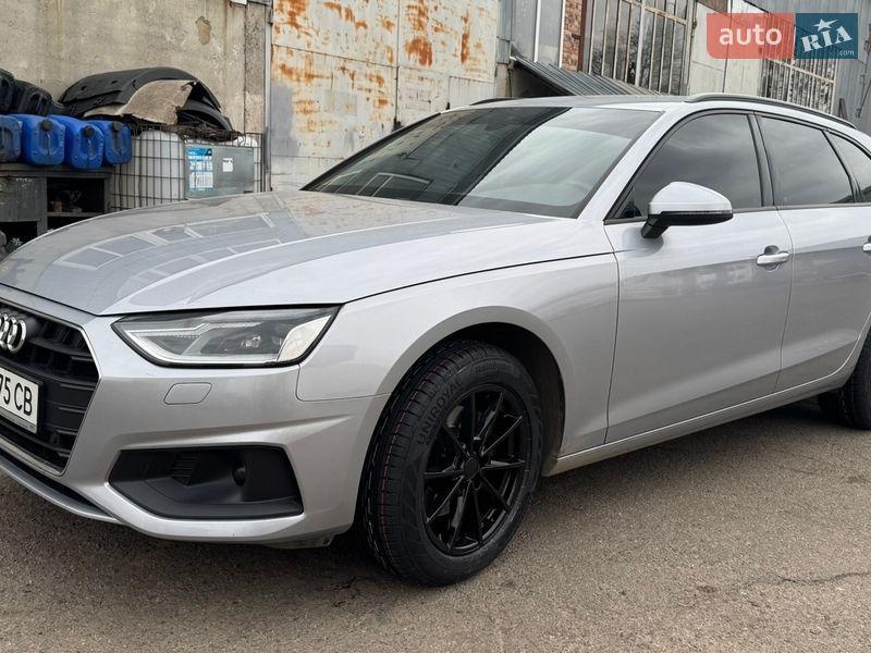 Audi A4 2020