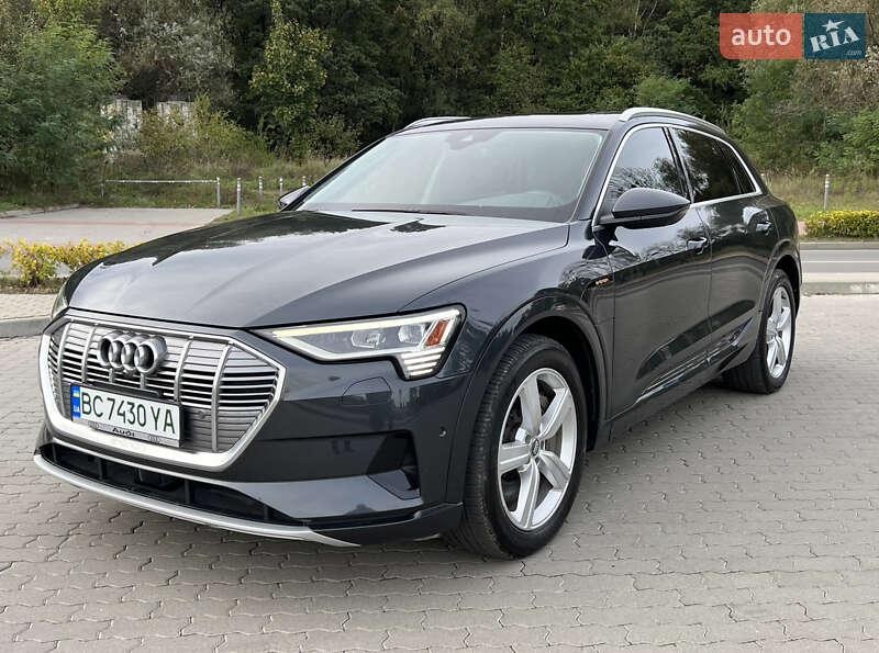 Audi e-tron 2019